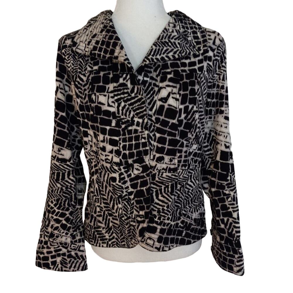 Chico's Animal Print Long Sleeve Blazer